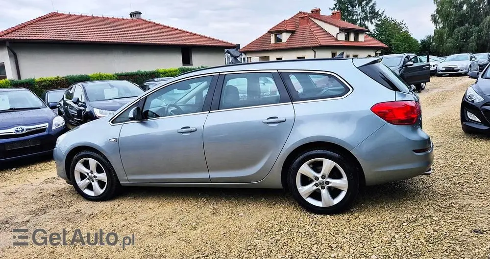 OPEL Astra 1.4 Turbo Edition Sport
