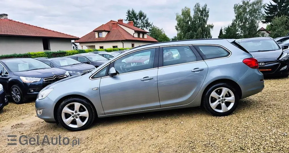 OPEL Astra 1.4 Turbo Edition Sport