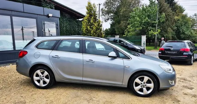 OPEL Astra 1.4 Turbo Edition Sport