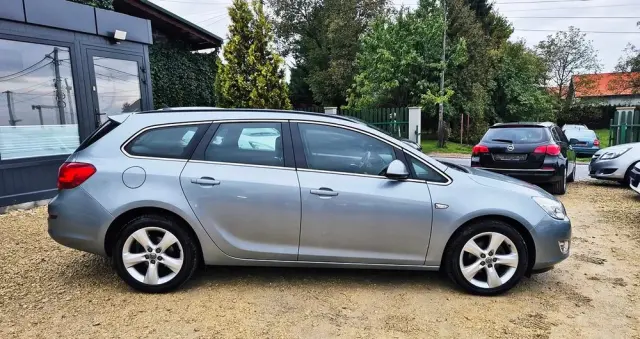 OPEL Astra 1.4 Turbo Edition Sport