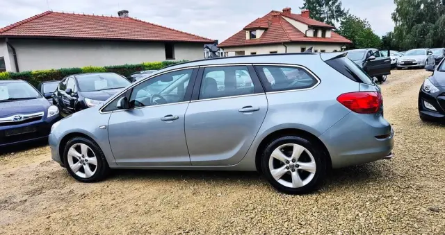 OPEL Astra 1.4 Turbo Edition Sport
