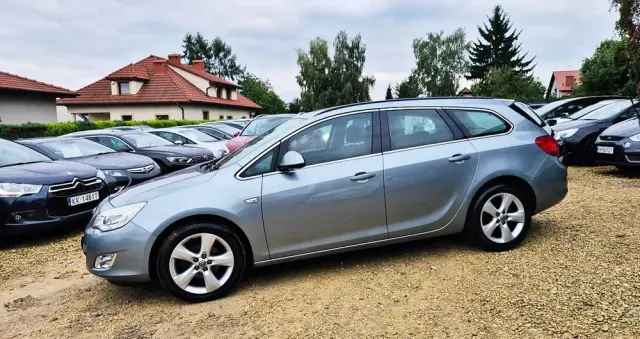 OPEL Astra 1.4 Turbo Edition Sport