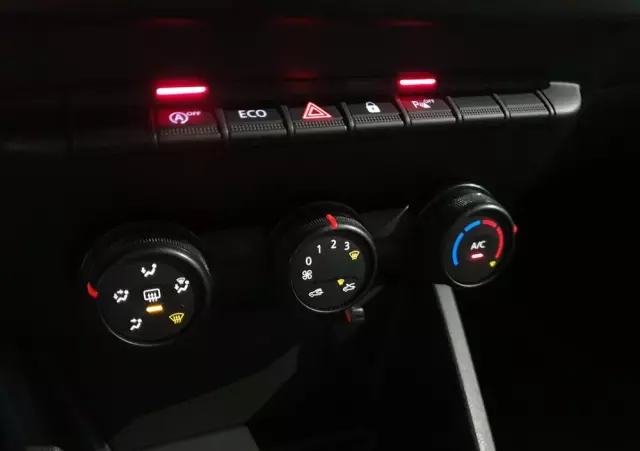 DACIA Duster 1.0 TCe Essential