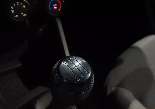 DACIA Duster 1.0 TCe Essential