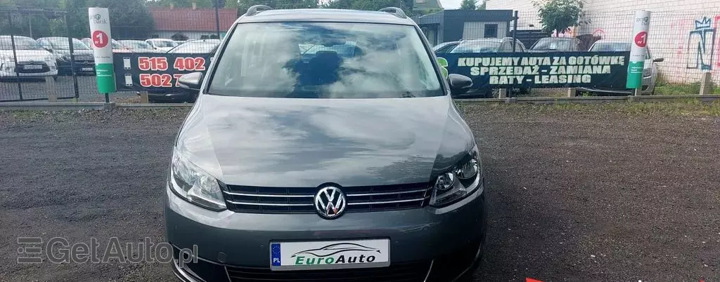VOLKSWAGEN Touran 