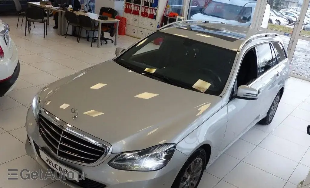 MERCEDES-BENZ Klasa E 