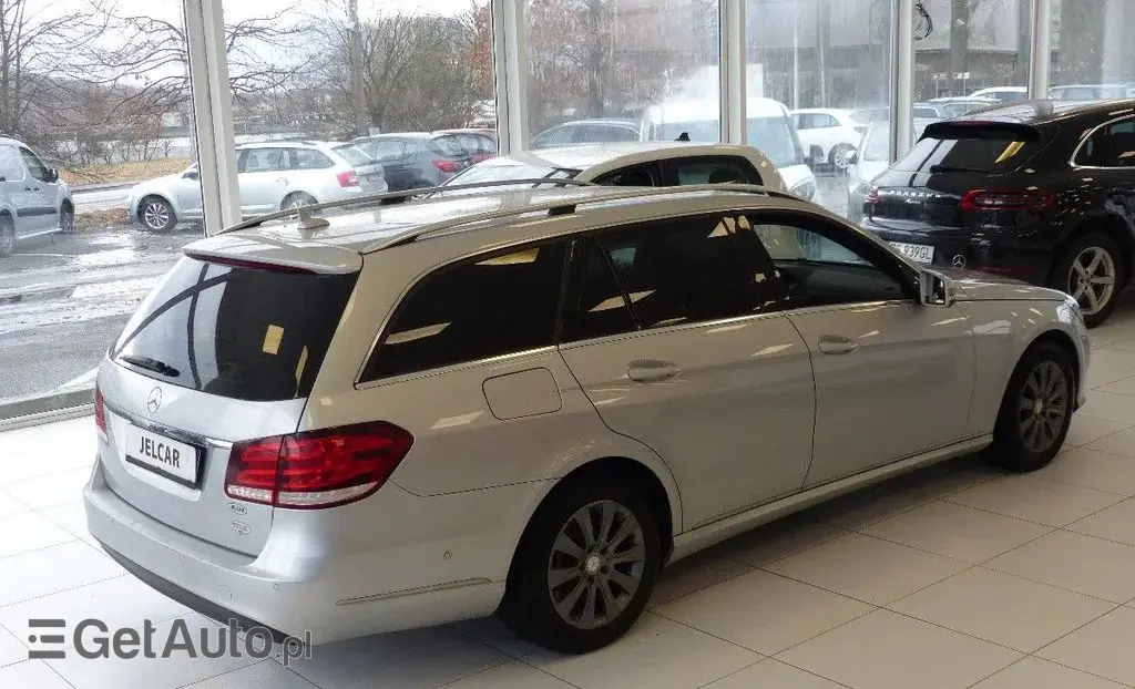 MERCEDES-BENZ Klasa E 