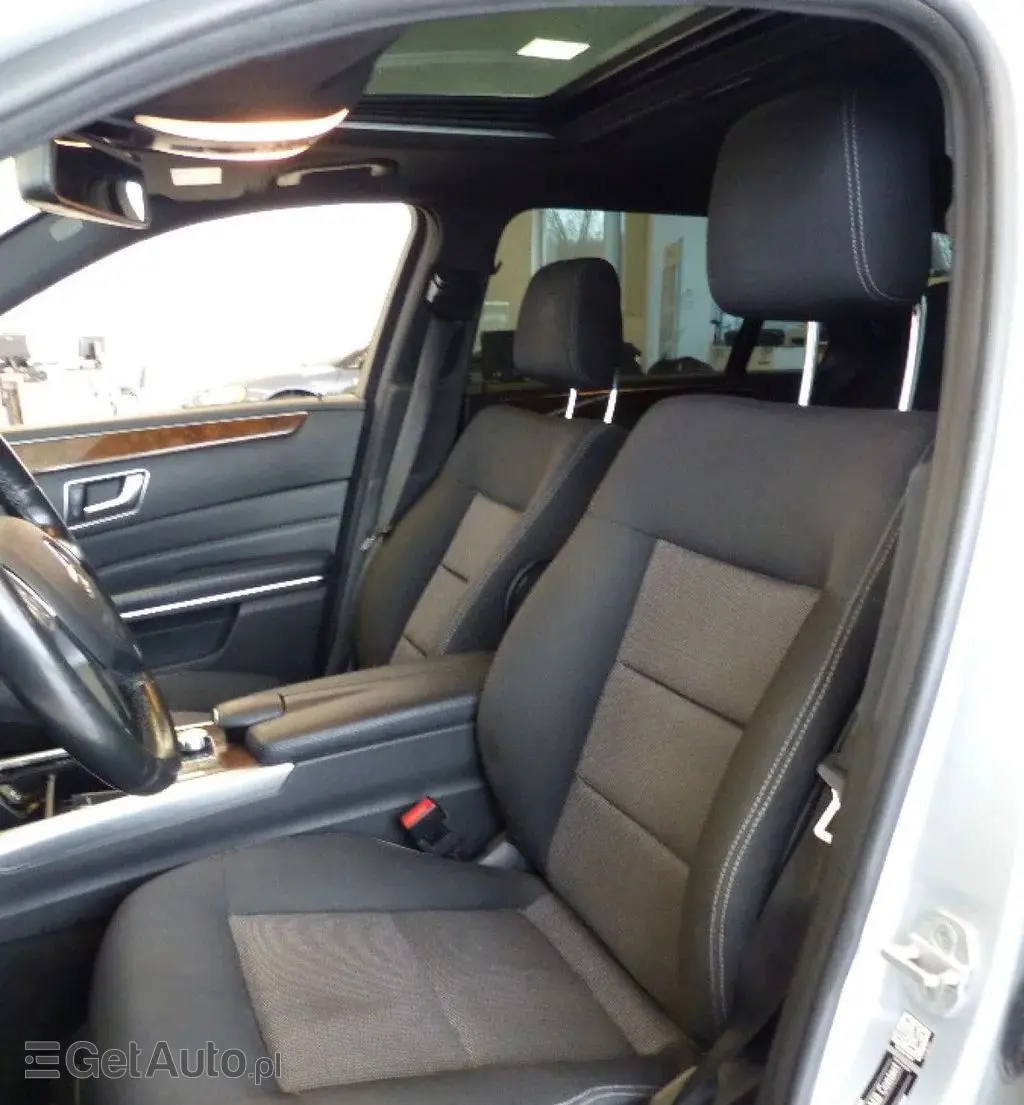 MERCEDES-BENZ Klasa E 