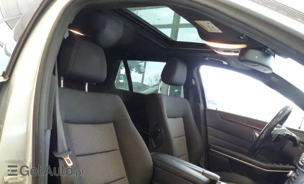 MERCEDES-BENZ Klasa E 