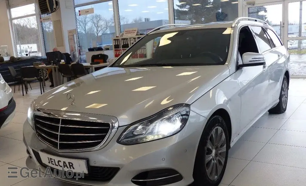 MERCEDES-BENZ Klasa E 