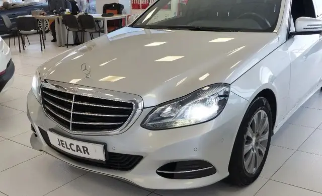 MERCEDES-BENZ Klasa E 