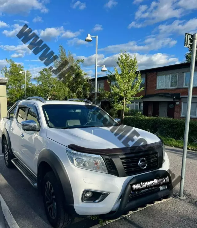 NISSAN Navara 