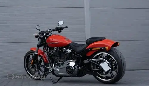 HARLEY-DAVIDSON CVO 