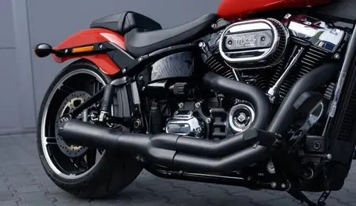 HARLEY-DAVIDSON CVO 