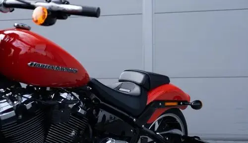 HARLEY-DAVIDSON CVO 