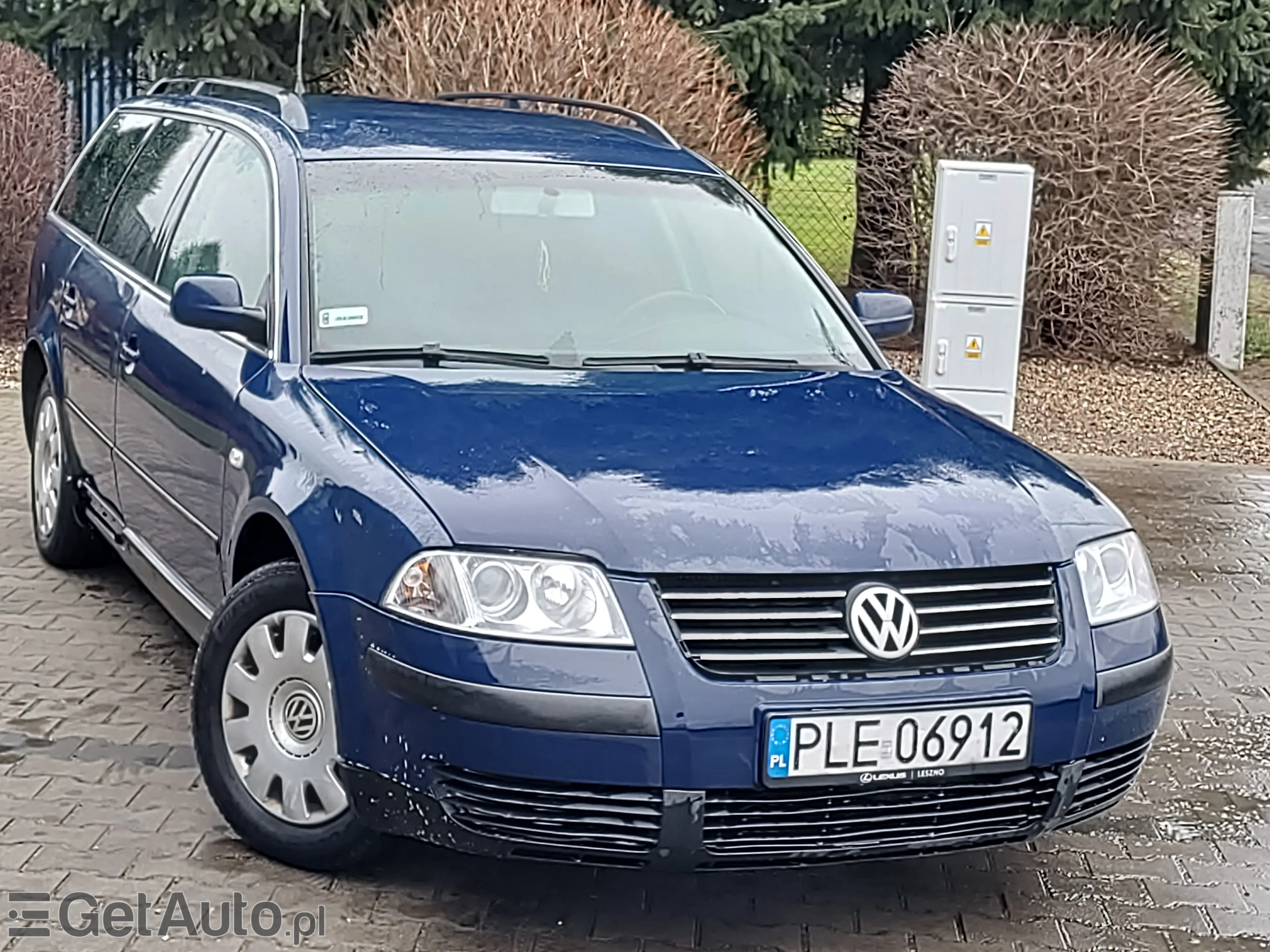 VOLKSWAGEN Passat Comfortline