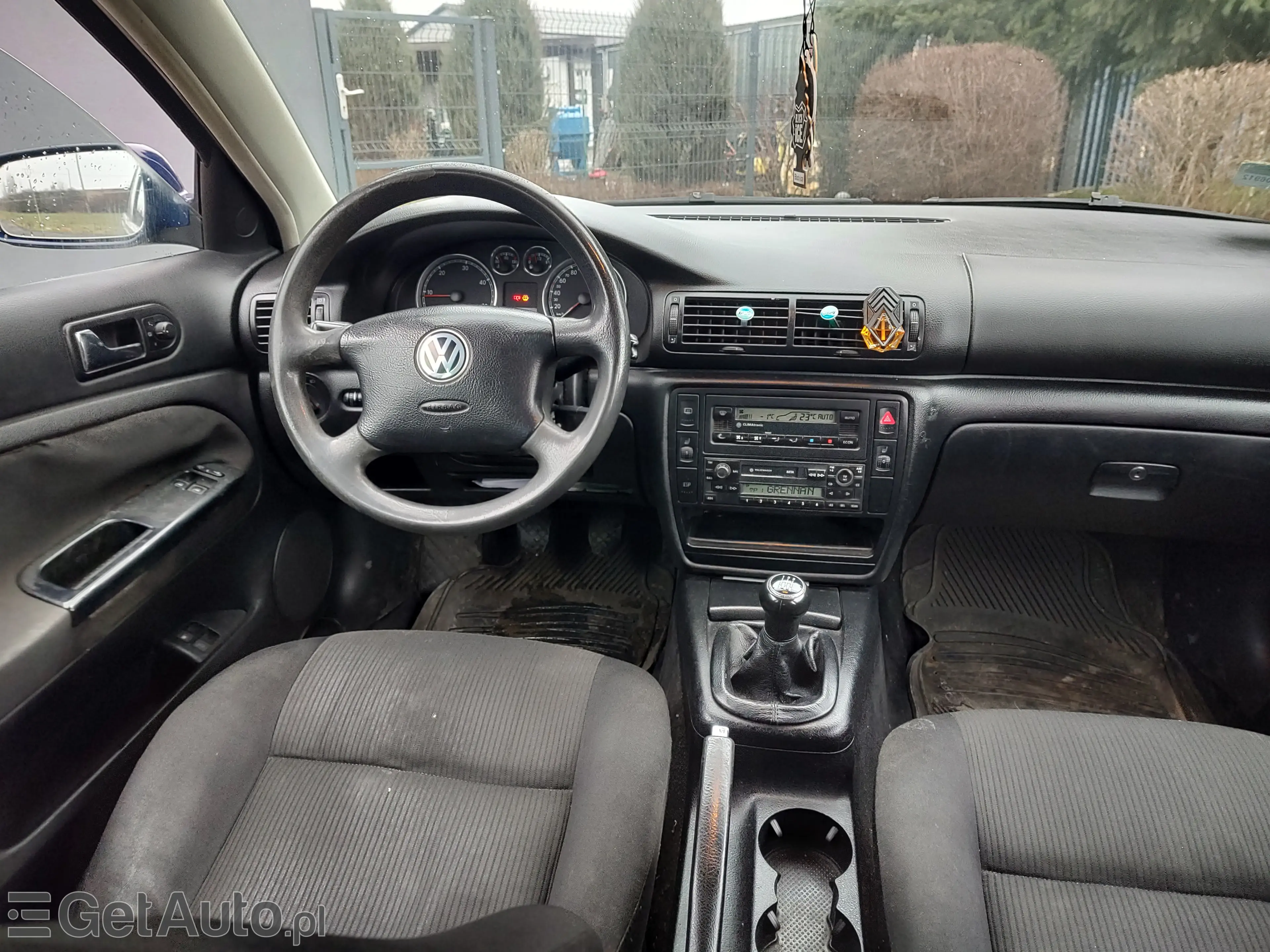 VOLKSWAGEN Passat Comfortline