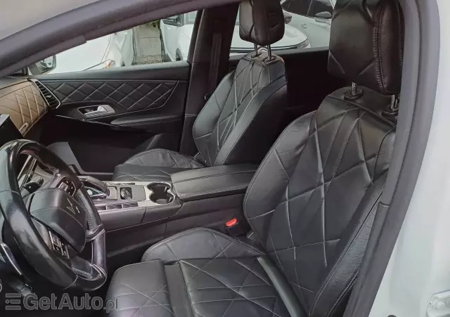 DS. AUTOMOBILES DS7 Crossback Grand Chic EAT