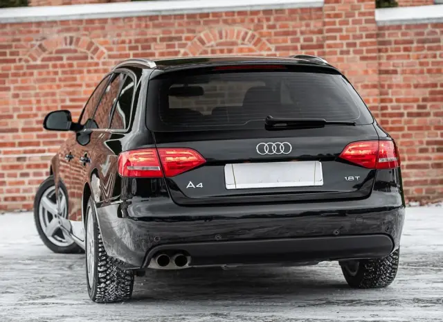 AUDI A4 Avant 1.8 TFSI Ambition