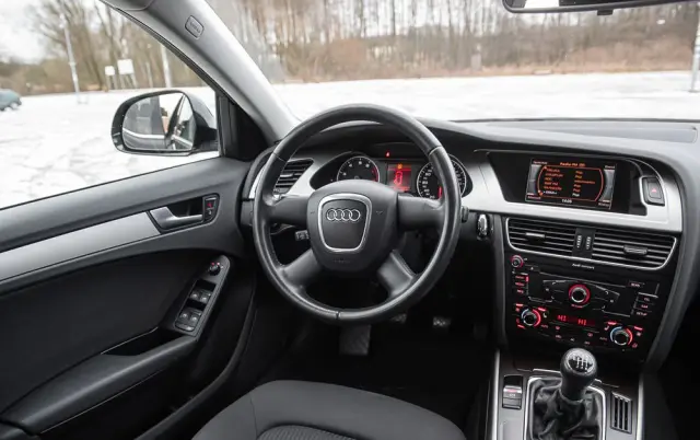 AUDI A4 Avant 1.8 TFSI Ambition