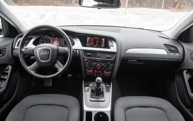 AUDI A4 Avant 1.8 TFSI Ambition