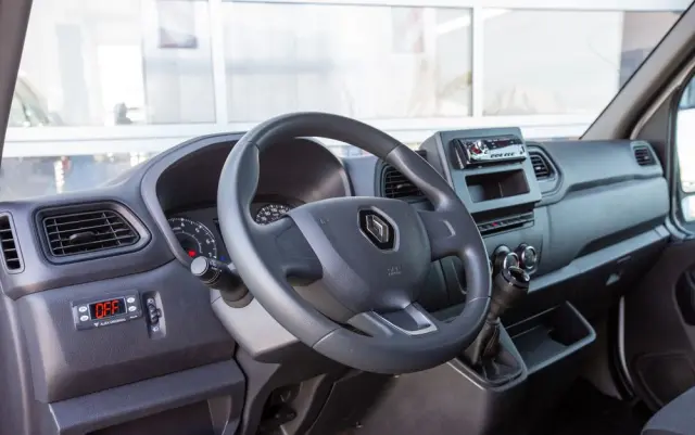 RENAULT Master L3H2 MAXI 2.3 150KM 