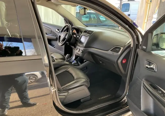 FIAT Freemont 2.0 Multijet 16V DPF Automatik Allrad Cross