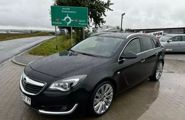 OPEL Insignia 