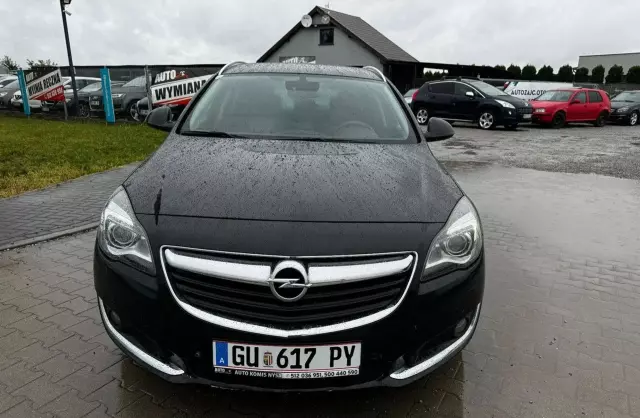 OPEL Insignia 