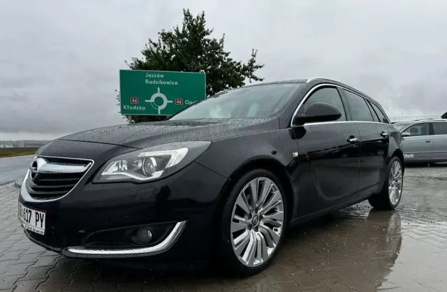 OPEL Insignia 