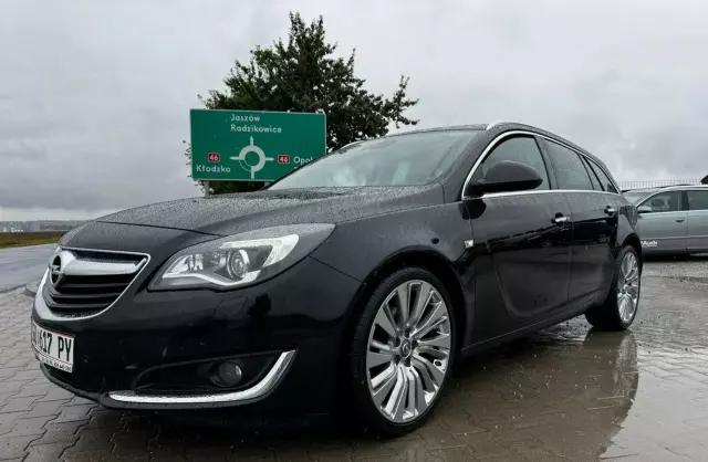 OPEL Insignia 