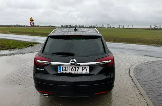OPEL Insignia 