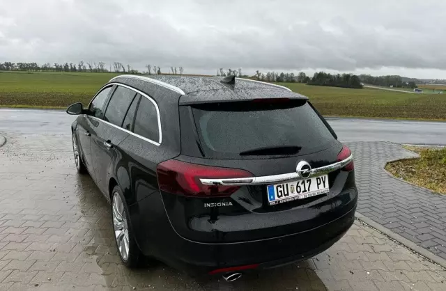 OPEL Insignia 
