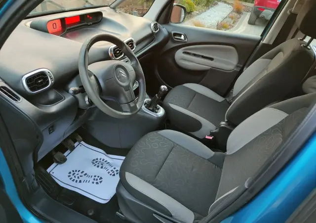 CITROËN C3 Picasso 1.4i Selection