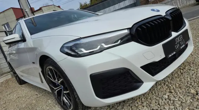 BMW Seria 5 530e M Sport sport