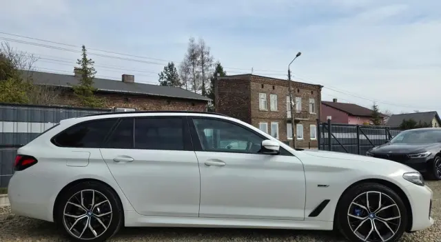 BMW Seria 5 530e M Sport sport