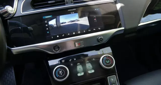 JAGUAR I-Pace EV400 AWD HSE