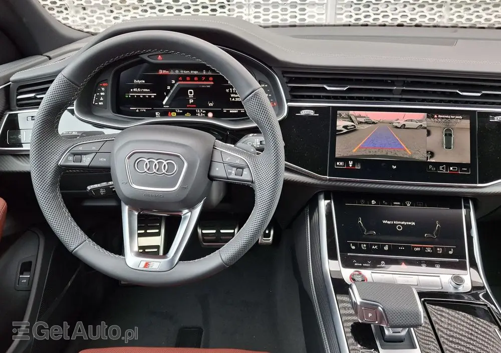 AUDI SQ8 