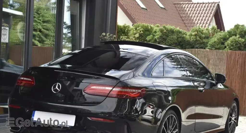 MERCEDES-BENZ Klasa E 