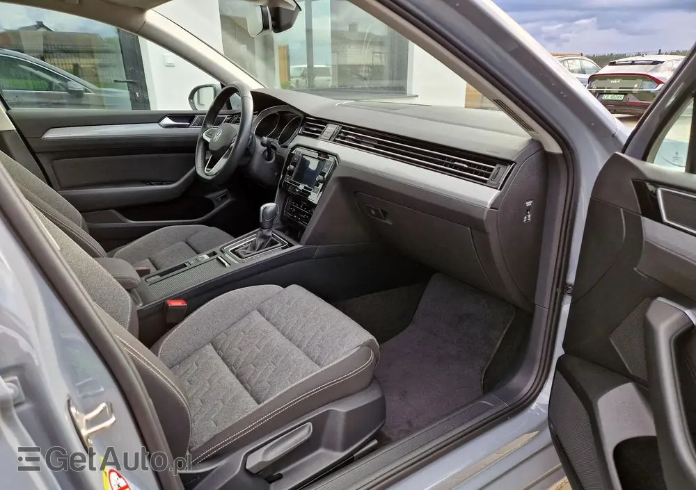 VOLKSWAGEN Passat 1.5 TSI EVO Business DSG