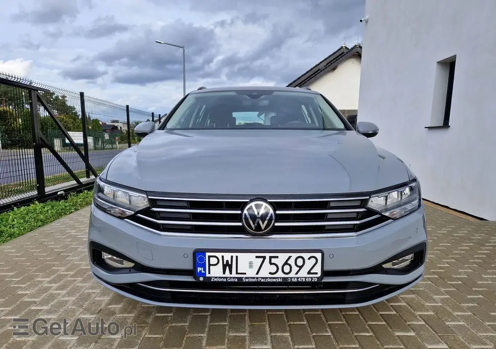 VOLKSWAGEN Passat 1.5 TSI EVO Business DSG