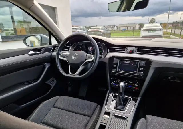 VOLKSWAGEN Passat 1.5 TSI EVO Business DSG