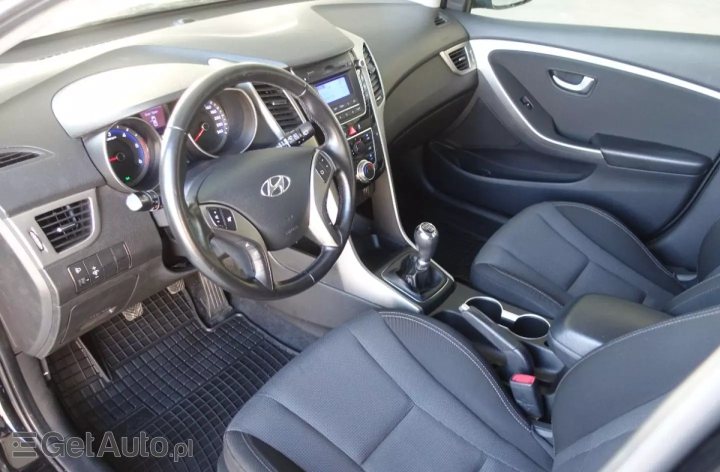 HYUNDAI I30 1.4 Classic +