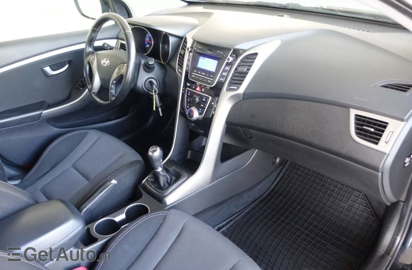 HYUNDAI I30 1.4 Classic +