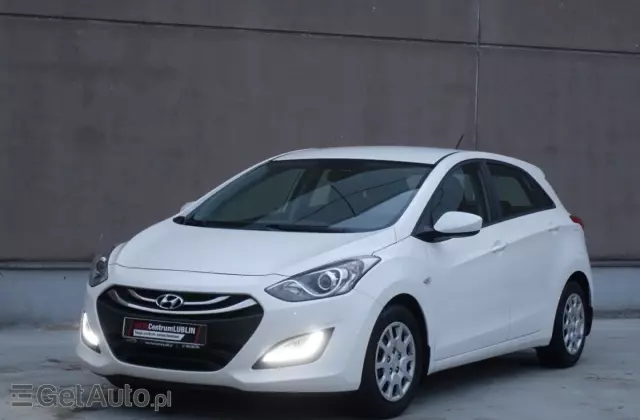 HYUNDAI I30 1.4 Classic +