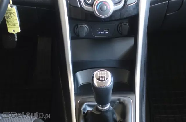 HYUNDAI I30 1.4 Classic +