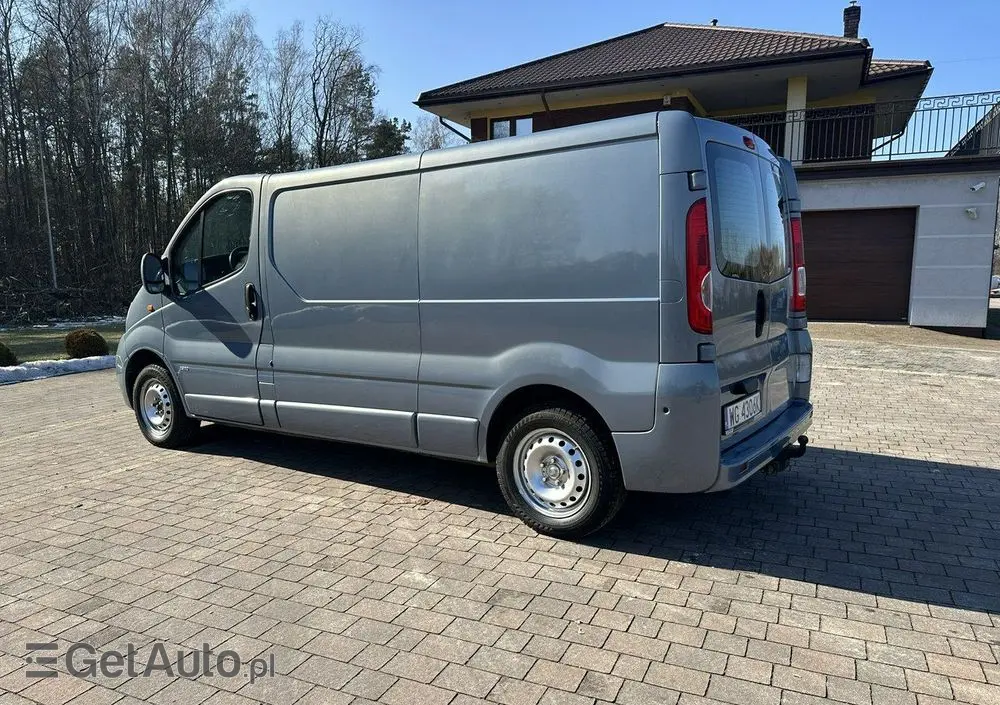OPEL Vivaro 
