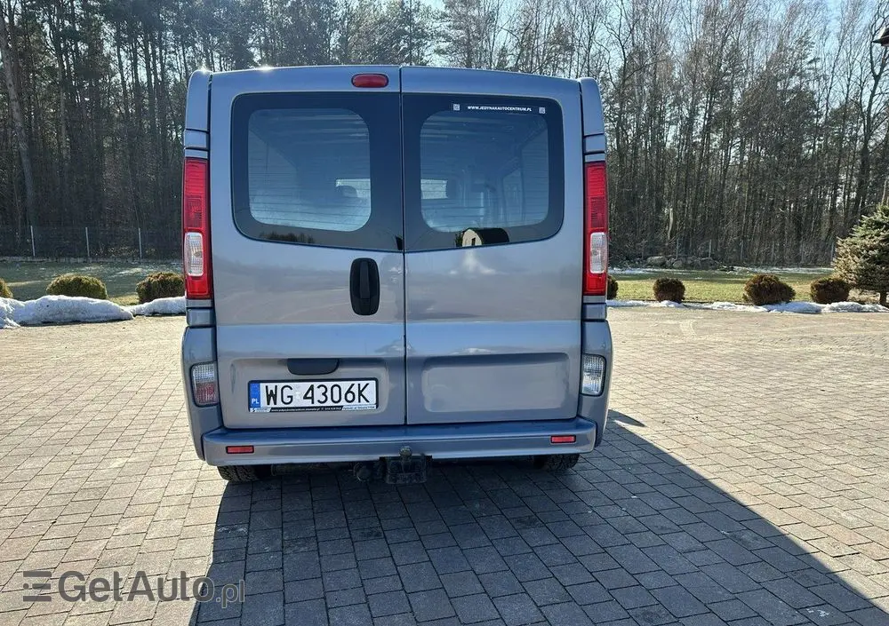 OPEL Vivaro 