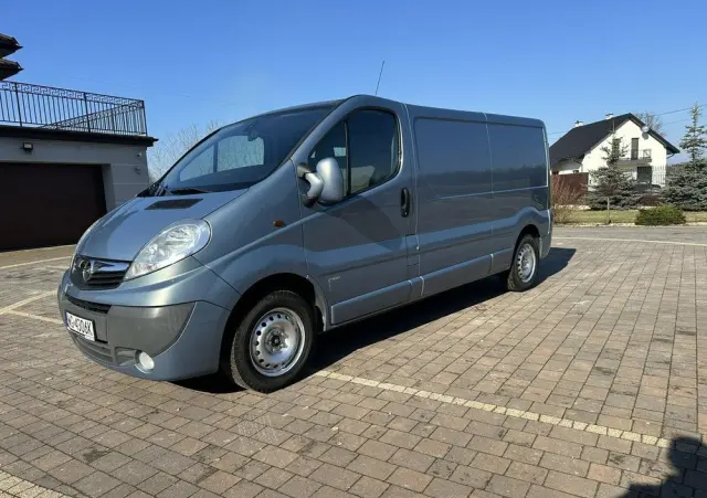 OPEL Vivaro 