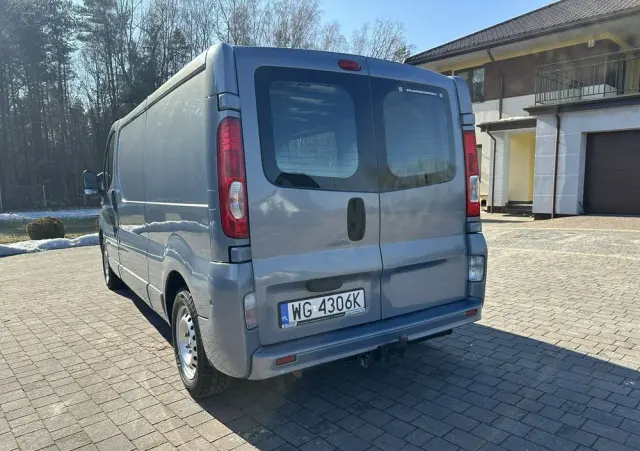OPEL Vivaro 